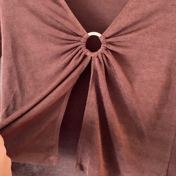 Garage o-ring v neck top - Picture 4 of 5